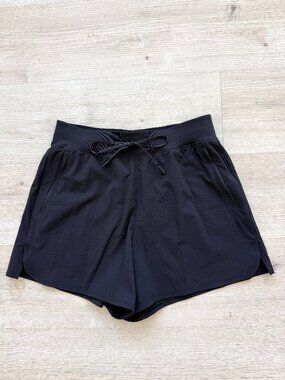 Lululemon License to Train High-Rise Shorts Black Running Gym Workout 8